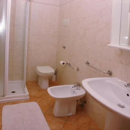 Dreizimmerwohnung Ohne Seeblick Apartment Tignale
