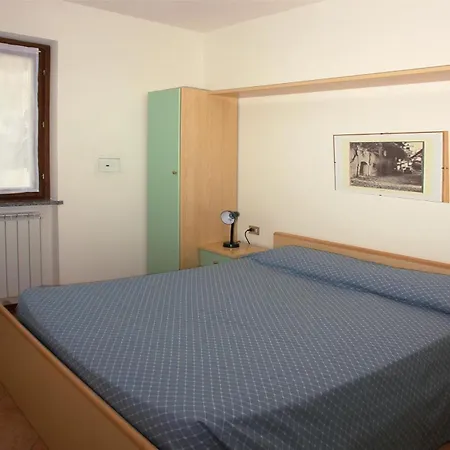 Apartment Dreizimmerwohnung Ohne Seeblick *